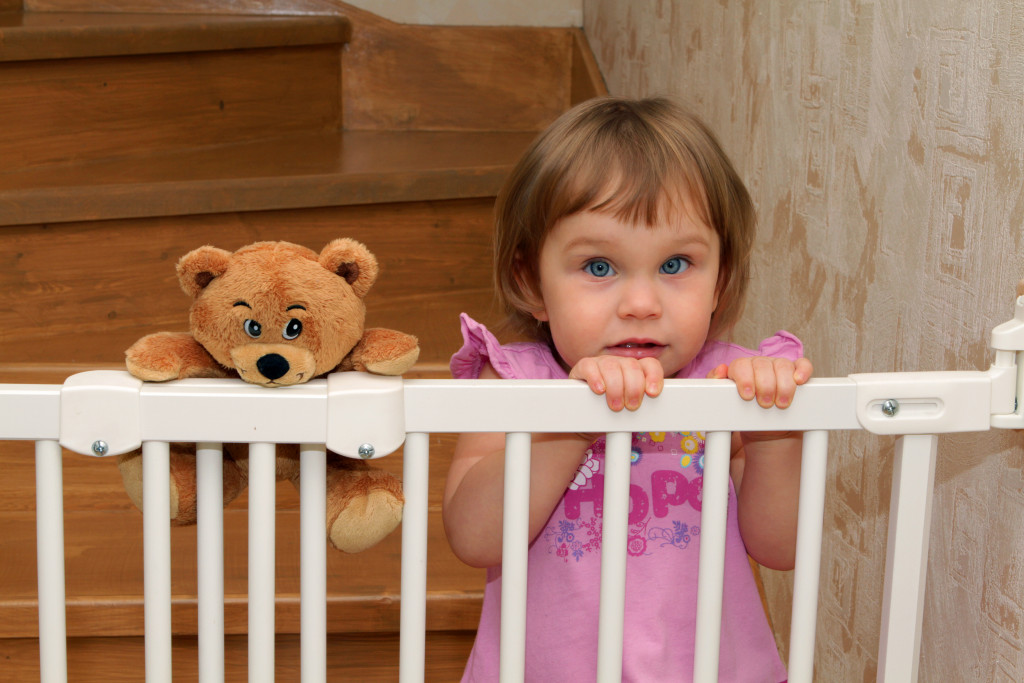 Keeping kid safe with stairs gate